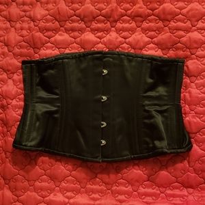 Satin Romantic Curve Standard Underbust Corset